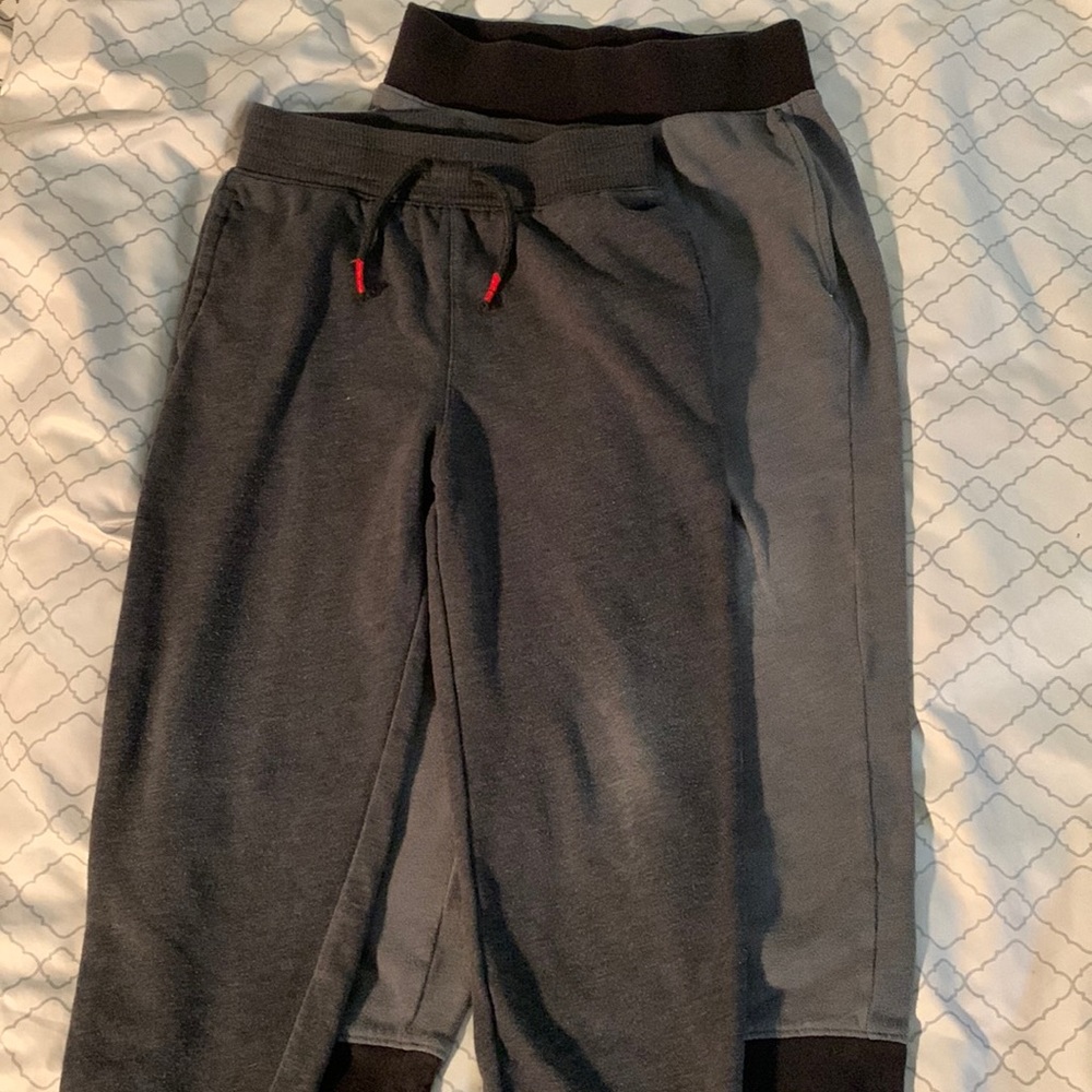 Boys gray sweatpants joggers 2 pairs